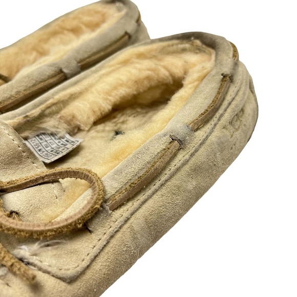 UGG AUSTRALIA Moccasins Cream Suede Leather Flats Slippers 5612 Sherpa Shoes 6 - Picture 8 of 16
